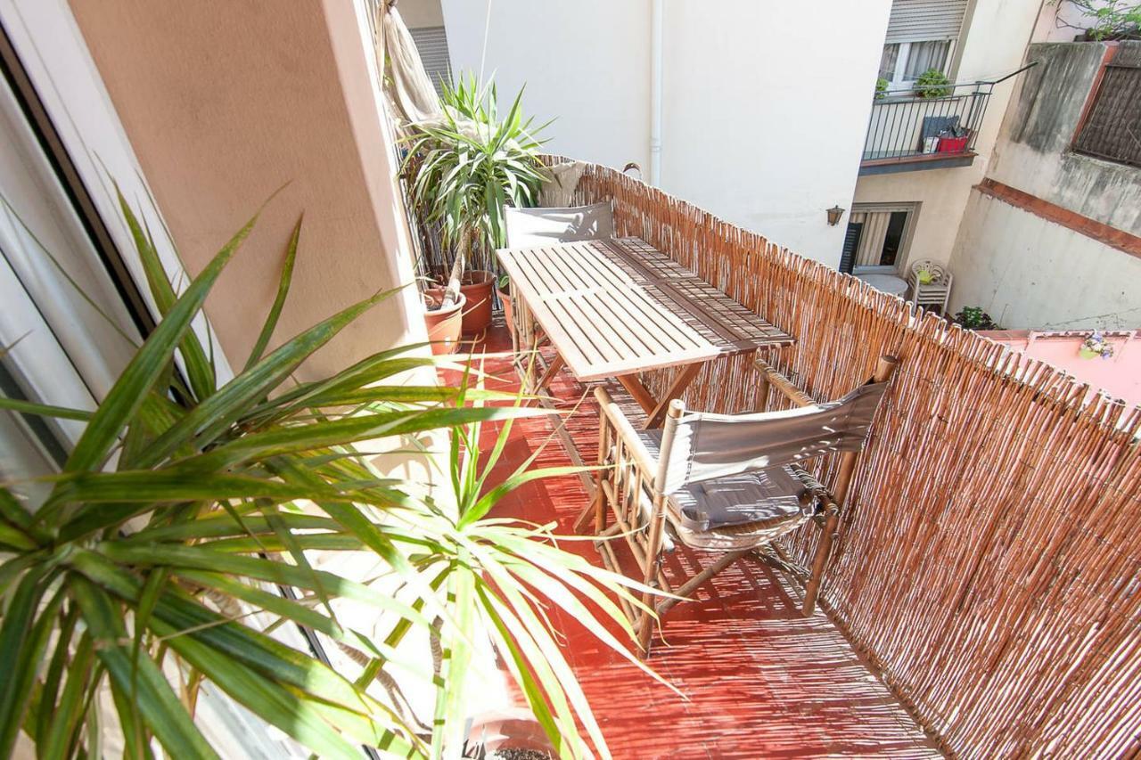 Three Bedroom Apartment In Sants Barcellona Esterno foto