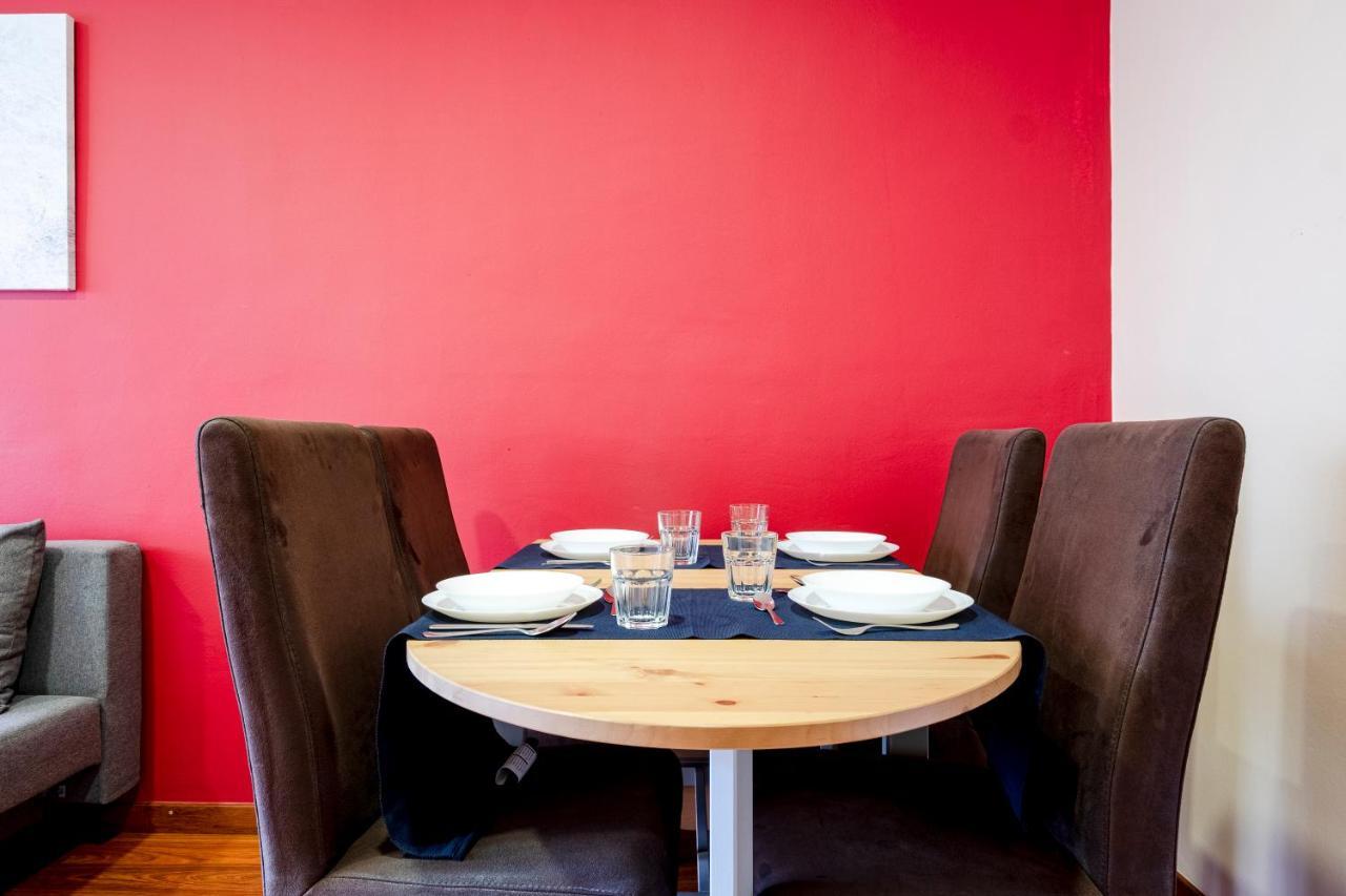 Three Bedroom Apartment In Sants Barcellona Esterno foto