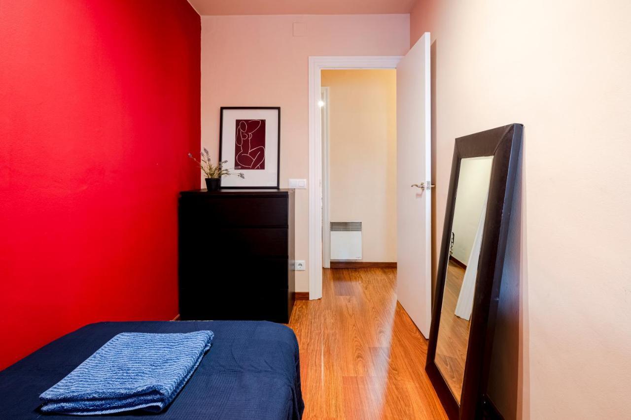 Three Bedroom Apartment In Sants Barcellona Esterno foto